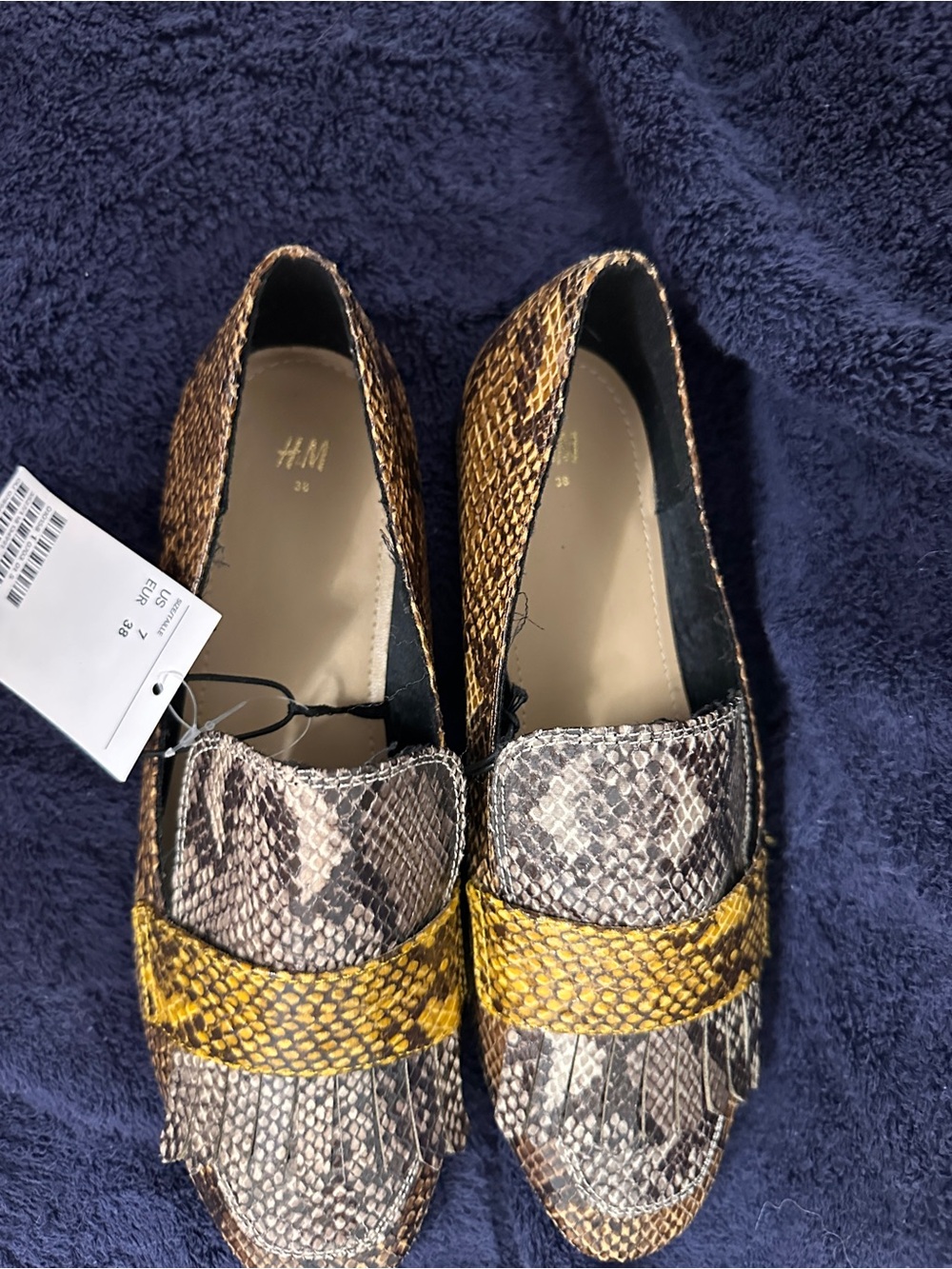 H&M Snake-Print Loafers in Brown and Yellow - Picture 5 of 9